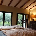 Il Fienile, Casa In Campagna Con Parcheggio Privato E Giardino Privato, A 6 Chilometri Da Centro E 1 Chilometro Da Fiera, Parco Commerciale Meraville E Gran Tour Italia Apartamento *