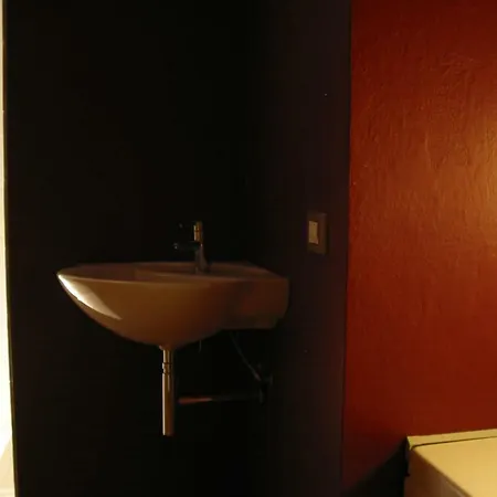 Il Fienile, Casa Vacanza In Campagna Con Parcheggio Privato E Giardino Privato, A 6 Chilometri Da Bologna Centro E 1 Chilometro Da Bologna Fiera, Parco Commerciale Meraville E Gran Tour Italia * Bologna