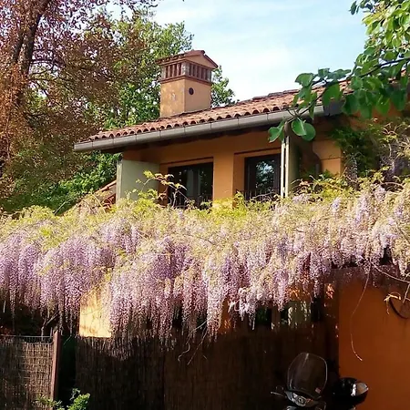 Il Fienile, Casa In Campagna Con Parcheggio Privato E Giardino Privato, A 6 Chilometri Da Centro E 1 Chilometro Da Fiera, Parco Commerciale Meraville E Gran Tour Italia Lägenhet